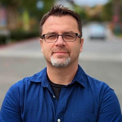 Wojciech Krupa - CTO & Co-funder of Knowde